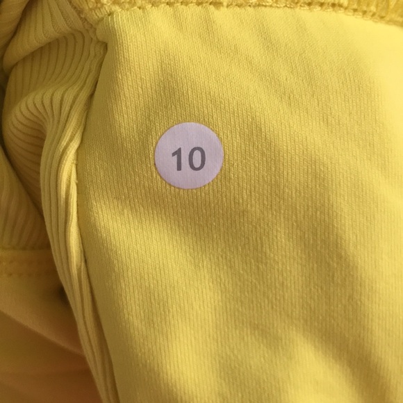 Lululemon Reversible Lined Derine Jacket (used). - Picture 7 of 7